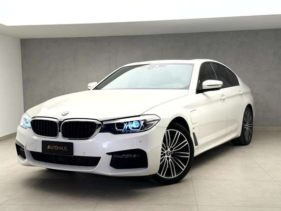 BMW-530e-2020