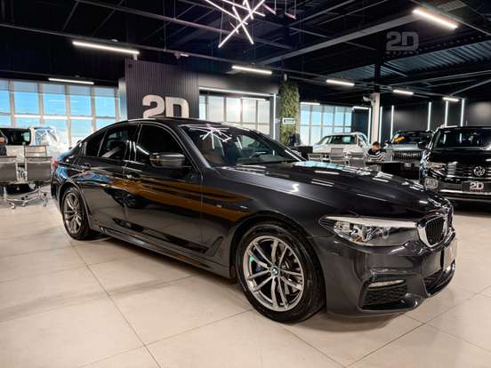 BMW-530i-2018