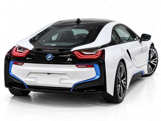 BMW-i8-2015
