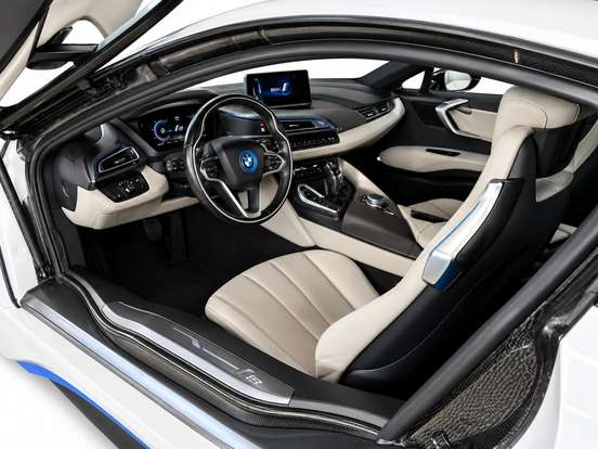 BMW-i8-2015