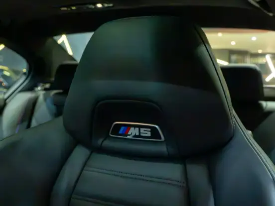 BMW-M5-4.4 V8 TWIN POWER M XDRIVE STEPTRONIC BMW-M5-2019
