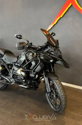 BMW-R 1250 GS ADVENTURE PREMIUM TRIPLE BLACK BMW-R 1250 GS ADVENTURE PREMIUM TRIPLE BLACK-2022