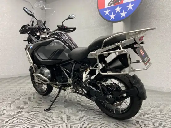 BMW-R 1250 GS ADVENTURE PREMIUM TRIPLE BLACK-2023