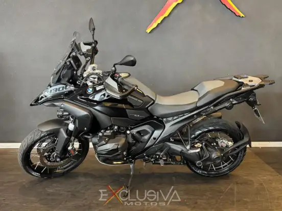 BMW-R 1300 GS ADVENTURE TRIPLE BLACK BMW-R 1300 GS ADVENTURE TRIPLE BLACK-2025