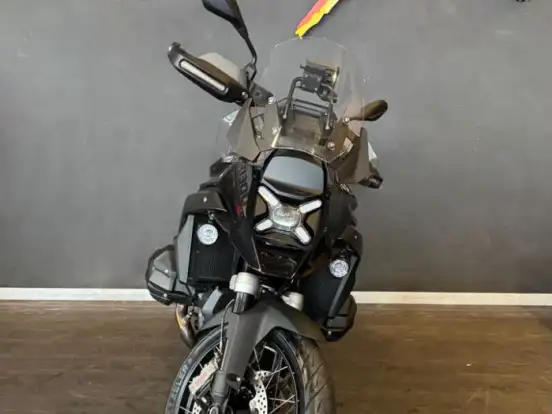 BMW-R 1300 GS ADVENTURE TRIPLE BLACK BMW-R 1300 GS ADVENTURE TRIPLE BLACK-2025