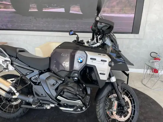 BMW-R 1300 GS ADVENTURE TRIPLE BLACK BMW-R 1300 GS ADVENTURE TRIPLE BLACK-2026