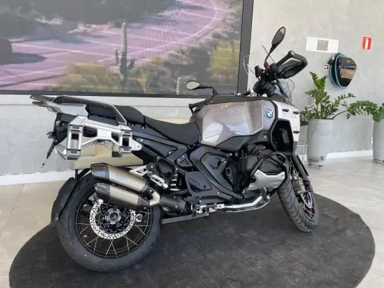 BMW-R 1300 GS ADVENTURE TRIPLE BLACK-2026