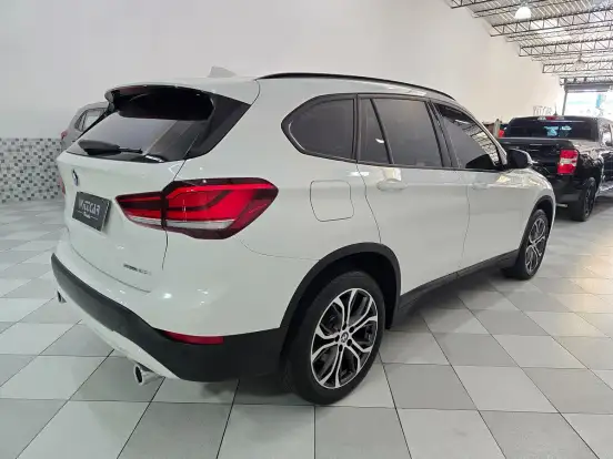 BMW-X1-2.0 16V TURBO ACTIVEFLEX SDRIVE20I 4P AUTOMÁTICO BMW-X1-2020