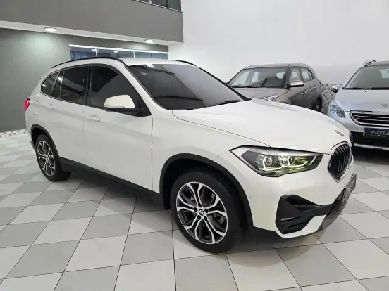 BMW-X1-2.0 16V TURBO ACTIVEFLEX SDRIVE20I 4P AUTOMÁTICO BMW-X1-2020