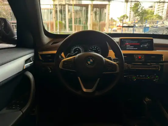 BMW-X1-2020