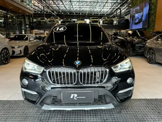 BMW-X1-2.0 16V TURBO ACTIVEFLEX SDRIVE20I X-LINE 4P AUTOMÁTICO BMW-X1-2016