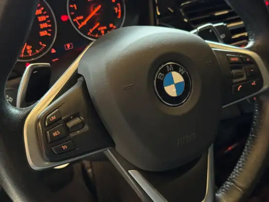 BMW-X1-2.0 16V TURBO ACTIVEFLEX SDRIVE20I X-LINE 4P AUTOMÁTICO BMW-X1-2016