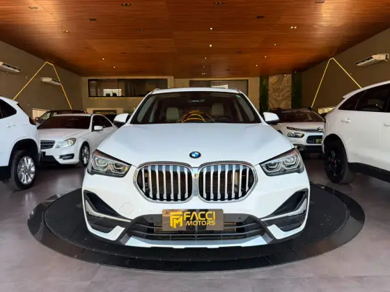 BMW X1 2.0 16V TURBO ACTIVEFLEX SDRIVE20I X-LINE 4P AUTOMÁTICO