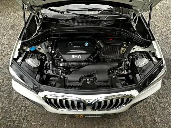 BMW-X1-2.0 16V TURBO ACTIVEFLEX SDRIVE20I X-LINE 4P AUTOMÁTICO BMW-X1-2021