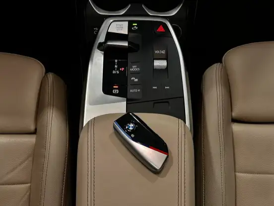 BMW-X1-2024