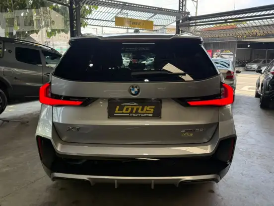 BMW-X1-2024
