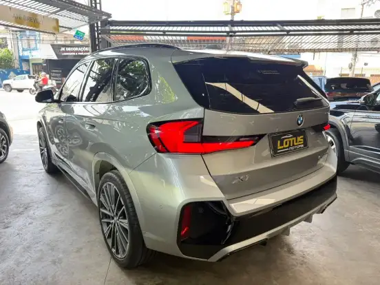 BMW-X1-2.0 16V TURBO GASOLINA SDRIVE20I M SPORT STEPTRONIC BMW-X1-2024