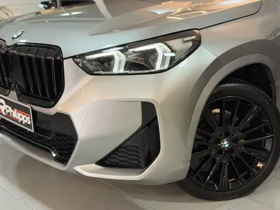 BMW-X1-2023