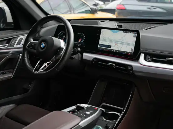 BMW-X1-2.0 16V TURBO GASOLINA SDRIVE20I M SPORT STEPTRONIC BMW-X1-2024