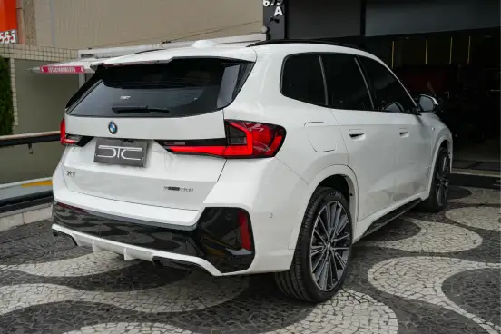 BMW-X1-2024