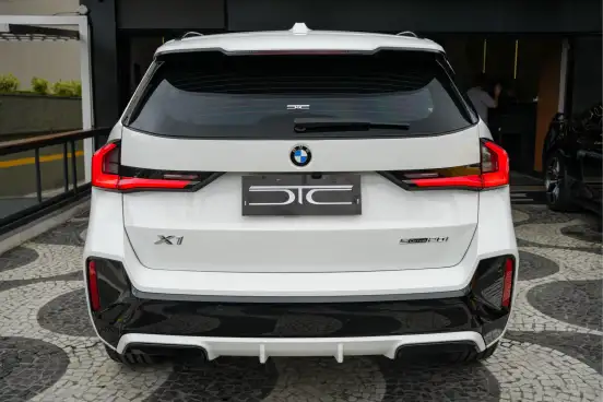 BMW-X1-2024