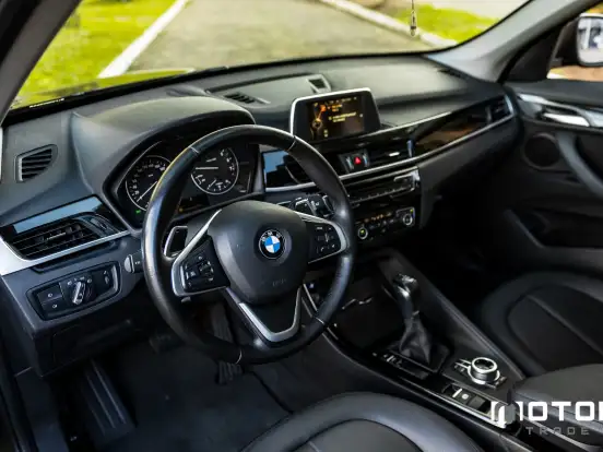 BMW-X1-2.0 16V TURBO GASOLINA SDRIVE20I X-LINE 4P AUTOMÁTICO BMW-X1-2017