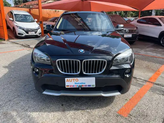 BMW-X1-2012
