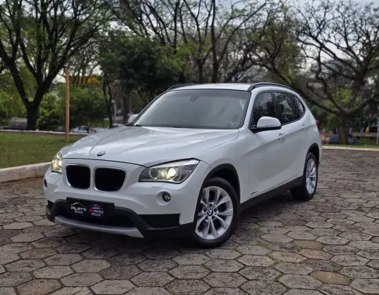 BMW X1 2.0 18I S-DRIVE 4X2 16V GASOLINA 4P AUTOMÁTICO