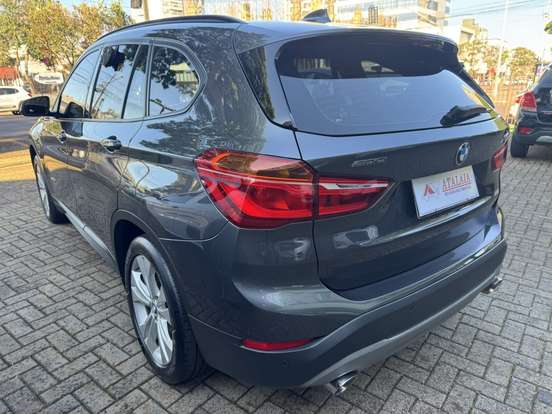 BMW-X1-2.0 16V TURBO ACTIVEFLEX SDRIVE20I 4P AUTOMÁTICO BMW-X1-2017