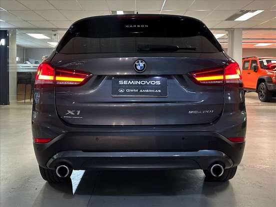 BMW-X1-2022