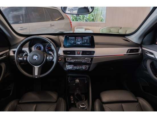 BMW-X1-2022