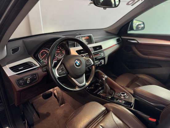 BMW-X1-2.0 16V TURBO ACTIVEFLEX XDRIVE25I SPORT 4P AUTOMÁTICO BMW-X1-2017