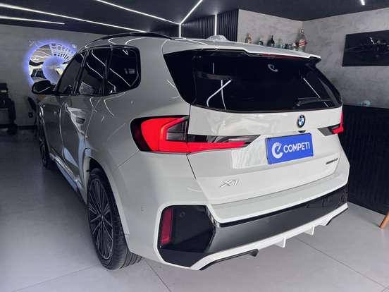 BMW-X1-2024