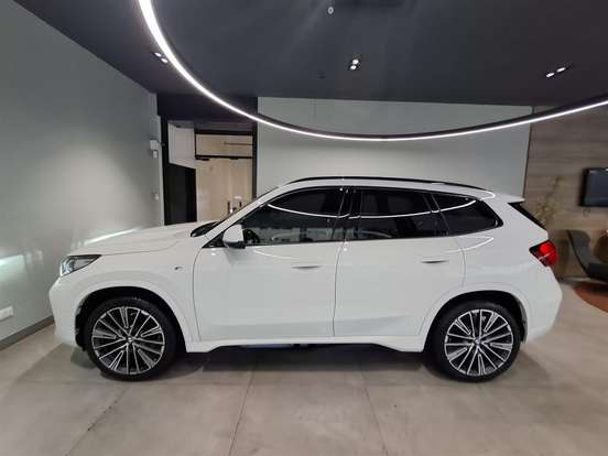 BMW-X1-2.0 16V TURBO GASOLINA SDRIVE20I M SPORT STEPTRONIC BMW-X1-2025
