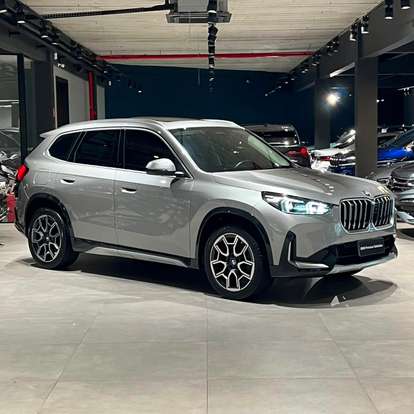 BMW-X1-2024