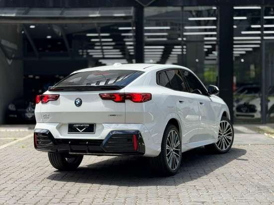 BMW-X2-2.0 TURBO GASOLINA XDRIVE20I M SPORT STEPTRONIC BMW-X2-2025