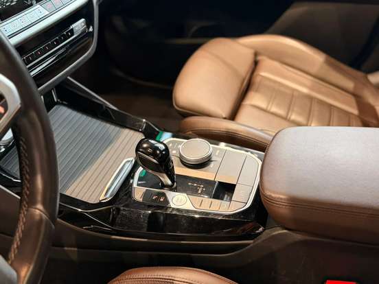 BMW-X3-2021