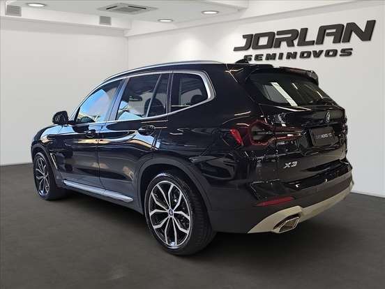BMW-X3-2023