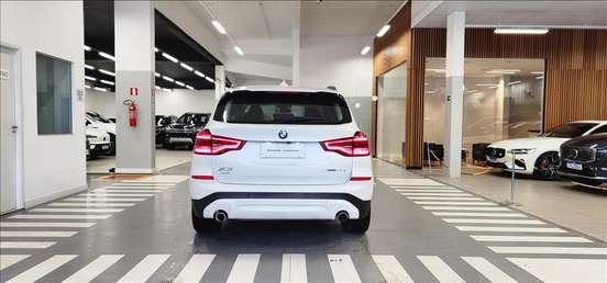 BMW-X3-2021
