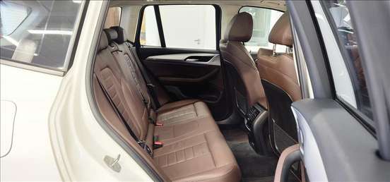BMW-X3-2021