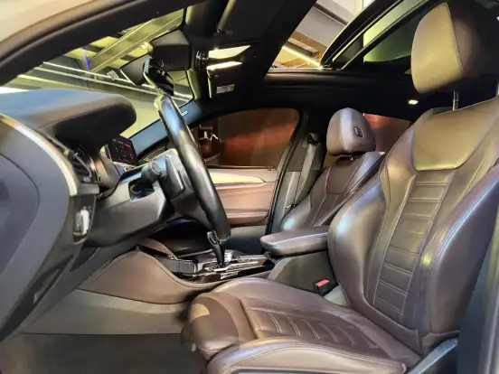BMW-X4-2018