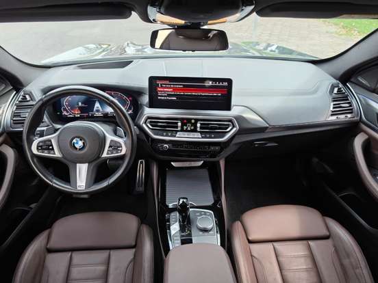 BMW-X4-2023