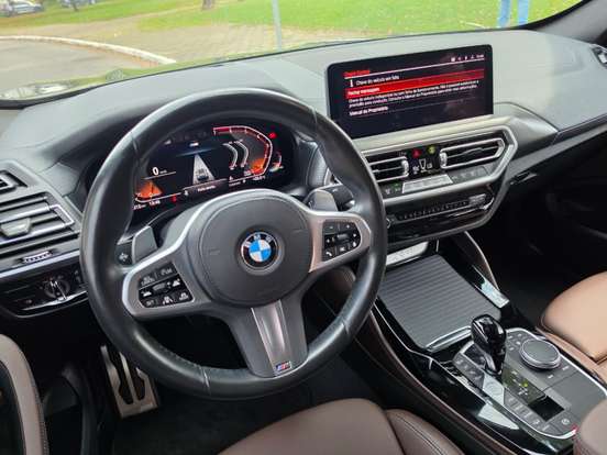 BMW-X4-2023
