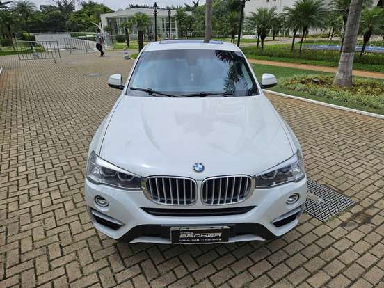 BMW-X4-2015