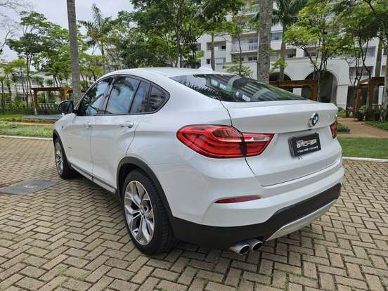 BMW-X4-2.0 28I X LINE 4X4 16V TURBO GASOLINA 4P AUTOMÁTICO BMW-X4-2015