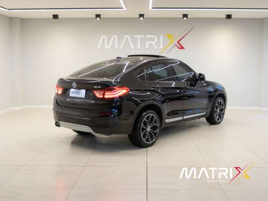 BMW-X4-2016