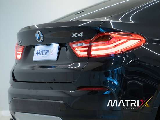 BMW-X4-2016