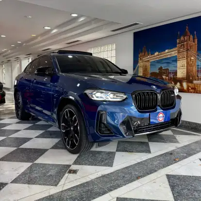 BMW-X4-2022
