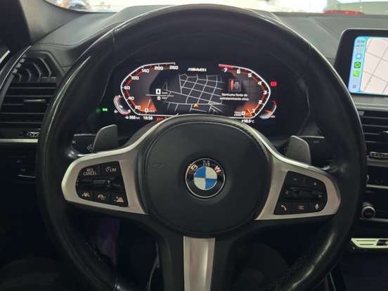 BMW-X4-2021