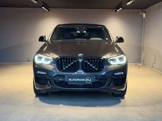 BMW-X4-2019